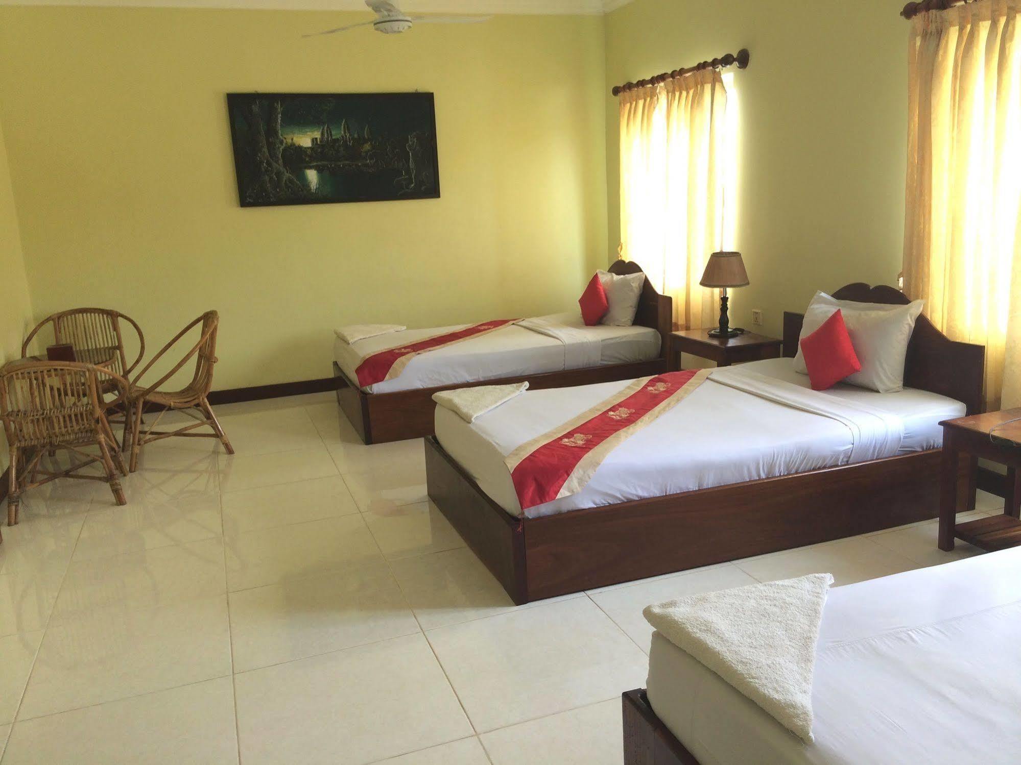 Side Walk Hotel Siem Reap Ngoại thất bức ảnh